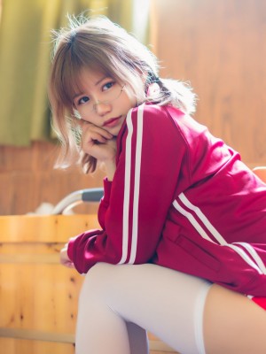 [小仓千代w] 红色体操服_37