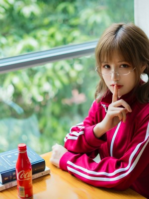 [小仓千代w] 红色体操服_30