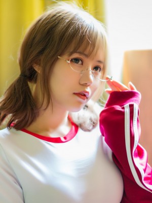 [小仓千代w] 红色体操服_33