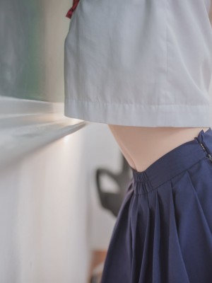 [白金Saki] 蘑菇头黑丝JK_10019