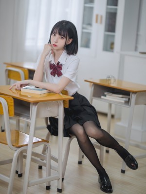 许岚 - 教室jk黑丝_13