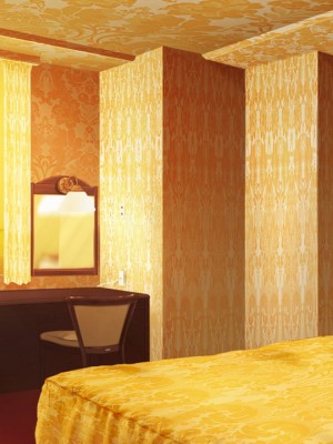 [アトリエさくら] ギャル妻・アンリの寝取らせプレイ_254_sys_bg_129_bg_101b