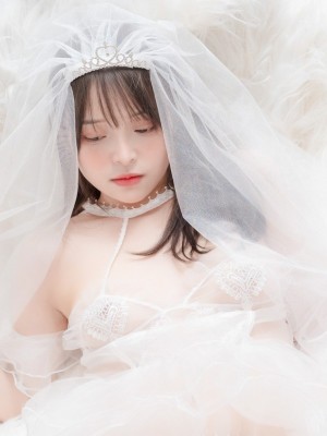 [草莓味的奈奈兔] 花嫁_016