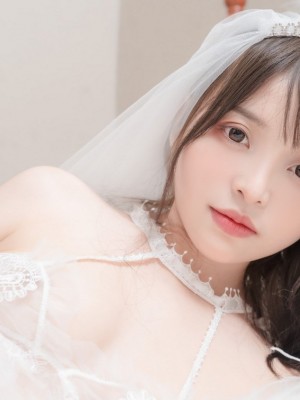 [草莓味的奈奈兔] 花嫁_017