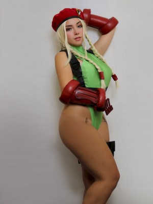 Serinide - Cammy White_15
