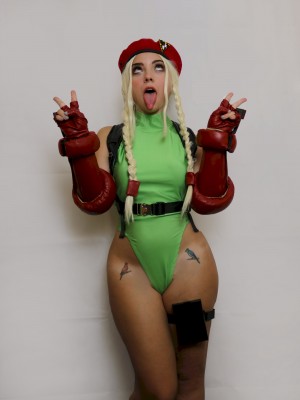 Serinide - Cammy White_04