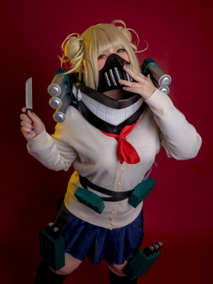 UyUy&nbsp;&nbsp;Himiko Toga