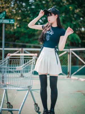 [DJAWA] Jeong Jenny&nbsp;&nbsp;- Classic Athletic Girl in Navy Blue_16