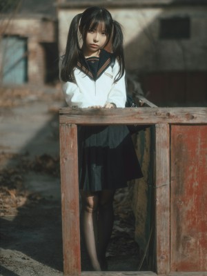 [六味帝皇醬]&nbsp;&nbsp;廢墟JK_0002