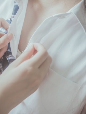 桜桃喵 Vol.002 JK百合1(桜桃喵&疯猫ss)_Coser-Cherry-neko-Vol.002-JK1Cherry-nekoandss-017 (T.ME-COSPLAYSETS)