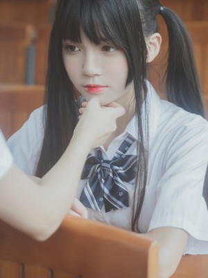 桜桃喵 Vol.002 JK百合1(桜桃喵&疯猫ss)_Coser-Cherry-neko-Vol.002-JK1Cherry-nekoandss-022 (T.ME-COSPLAYSETS)