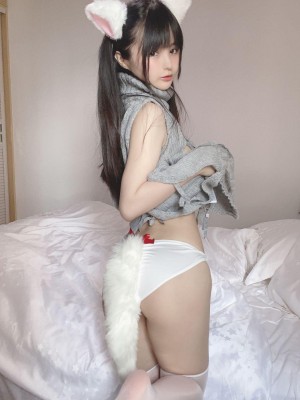 [桜井宁宁] 白い猫ちゃん_DM_20211201214130_003