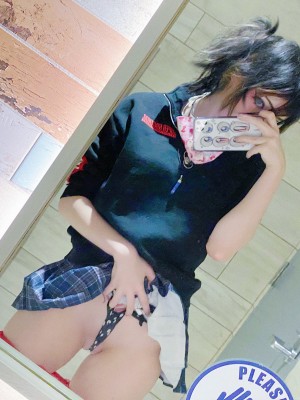 BOOPLE SNOOT_20D593FC-D375-460D-B640-BBD36C529A0B