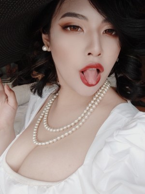 Neppu - Lady Dimitrescu_36