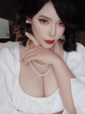 Neppu - Lady Dimitrescu_33