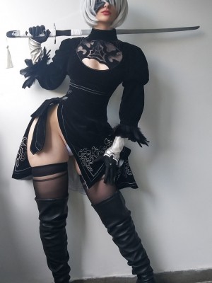 Epicinternetgf Cosplay Yorha 2b_02
