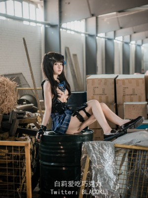 白莉爱吃巧克力 - 关小雨_F768C130B892BC0B5BB5390F30A1ABFE