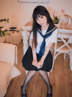 usejan蓝蓝 – 私语JK_034