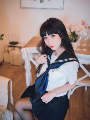 usejan蓝蓝 – 私语JK_038