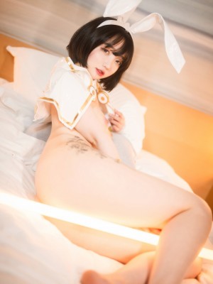 [BLUECAKE] Son Ye-Eun (손예은) - BunnyLuXXX_BLUECAKE-Son-Ye-Eun-BunnyLuXXX-MrCong.com-020