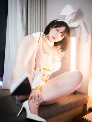 [BLUECAKE] Son Ye-Eun (손예은) - BunnyLuXXX_BLUECAKE-Son-Ye-Eun-BunnyLuXXX-MrCong.com-062