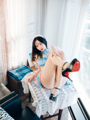 [Loozy] Bambi (밤비) - Cafe Alba_Loozy-Bambi-Cafe-Alba-MrCong.com-106