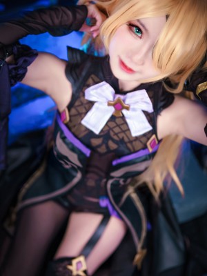 Sally Dorasnow - Fischl_031