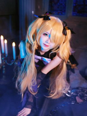 Sally Dorasnow - Fischl_014