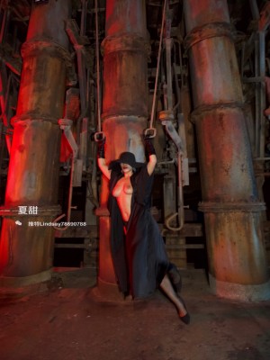 国版卡戴珊！推特抖音网红撸铁健身女王（夏甜）下海不雅自拍流出露出裸体健身裸舞身材无敌_guochan2048.com-评论一个最合适的文案文案最佳者得套图_1443405800874119173_2