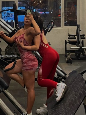 国版卡戴珊！推特抖音网红撸铁健身女王（夏甜）下海不雅自拍流出露出裸体健身裸舞身材无敌_guochan2048.com-咱就说这一定是个色女吧不是揉奶就摸妹@sharon32192230_1476045238854905860_0