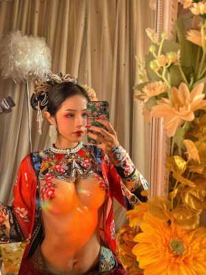 钛合金TiTi 《清宫服饰》_20