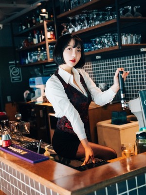 [LOOZY] YeEun - Tainted Love Bar_002