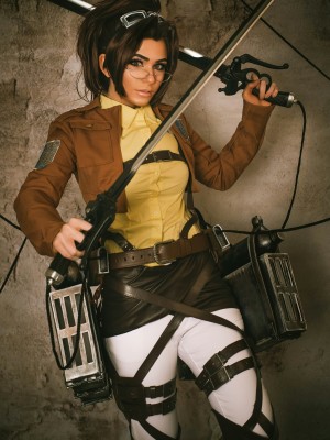 DANIELLE BALOO_Hange4-1