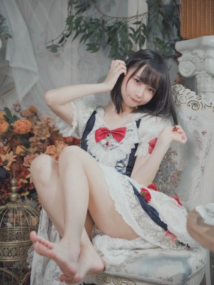 Azuki - patreon aug_DSC_0215