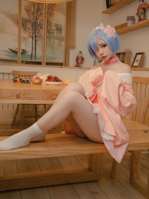 爆机少女喵小吉 NO.047 &金鱼✨kinngyo - 从零开始的女体盛宴_026