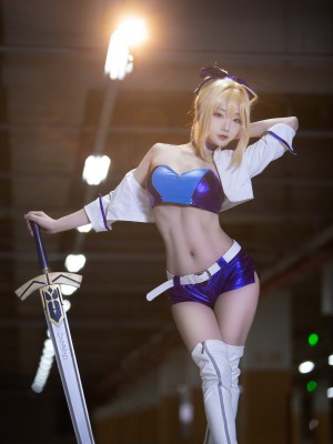 Cosplayer - Aza miyuko_011_Fate_Artoria_racing_Saber_5