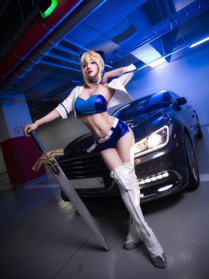 Cosplayer - Aza miyuko_013_Fate_Artoria_racing_Saber_3