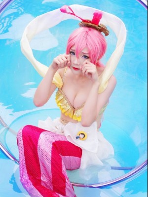 Cosplayer - Aza miyuko_431_Aza_Miyuko_Princess_Shirahoshi_1
