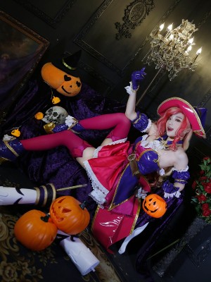 Cosplayer - Aza miyuko_130_Bewitching_Miss_Fortune_3