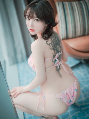 DJAWA Photo - Son Ye-Eun (손예은) - Staycation #4_007