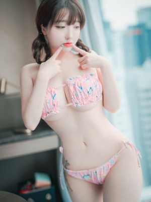 DJAWA Photo - Son Ye-Eun (손예은) - Staycation #4_047