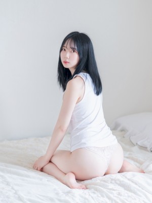 MYUA X HARE&nbsp;&nbsp;Myua (뮤아) – Vol.03_03