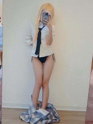 KuukoW - Marin Selfie_05