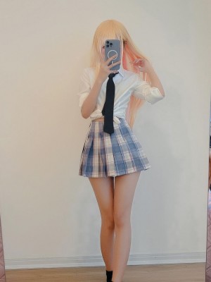 KuukoW - Marin Selfie_03