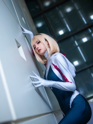 糕糕兽 - Spider Gwen_23：bd3adc19ly1goii5fa153j2226334kjm