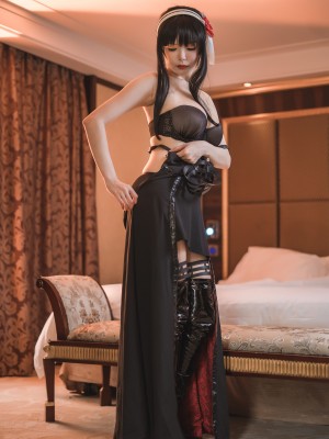 秋和柯基 - 约尔福杰 Yor Forger_17