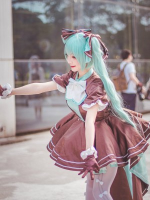 [宵鱼鱼] miku同人兔子洋装_04