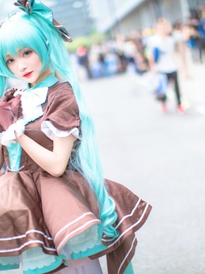 [宵鱼鱼] miku同人兔子洋装_13