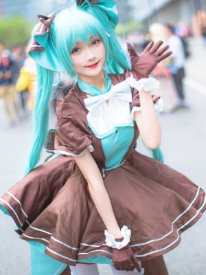 [宵鱼鱼] miku同人兔子洋装_11