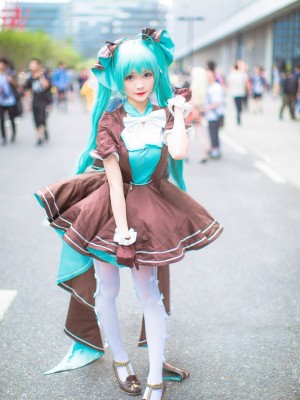 [宵鱼鱼] miku同人兔子洋装_10